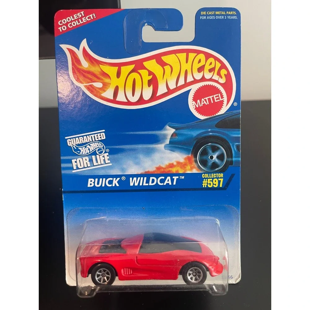 00573 - Hot Wheels 1996‎ Collector 597 Buick Wildcat Red Die Cast Metal Toy Car